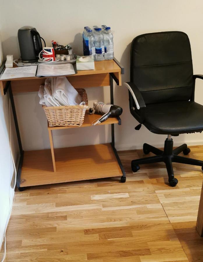 Simply Guesthouse Лондон Екстер'єр фото