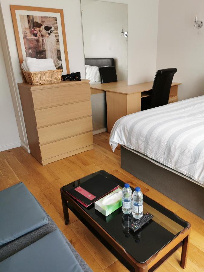Simply Guesthouse Лондон Екстер'єр фото