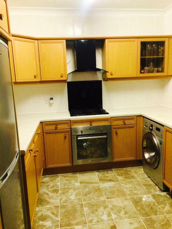 Simply Guesthouse Лондон Екстер'єр фото